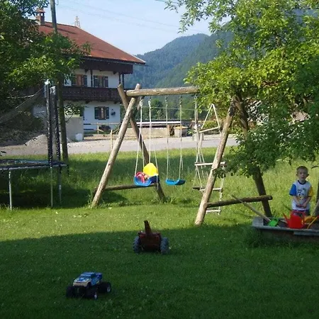 Сasa de vacaciones With 2 Bedrooms Lenggries